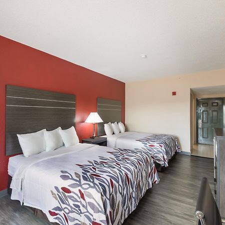 Red Roof Inn & Suites Austin East - Manor מראה חיצוני תמונה