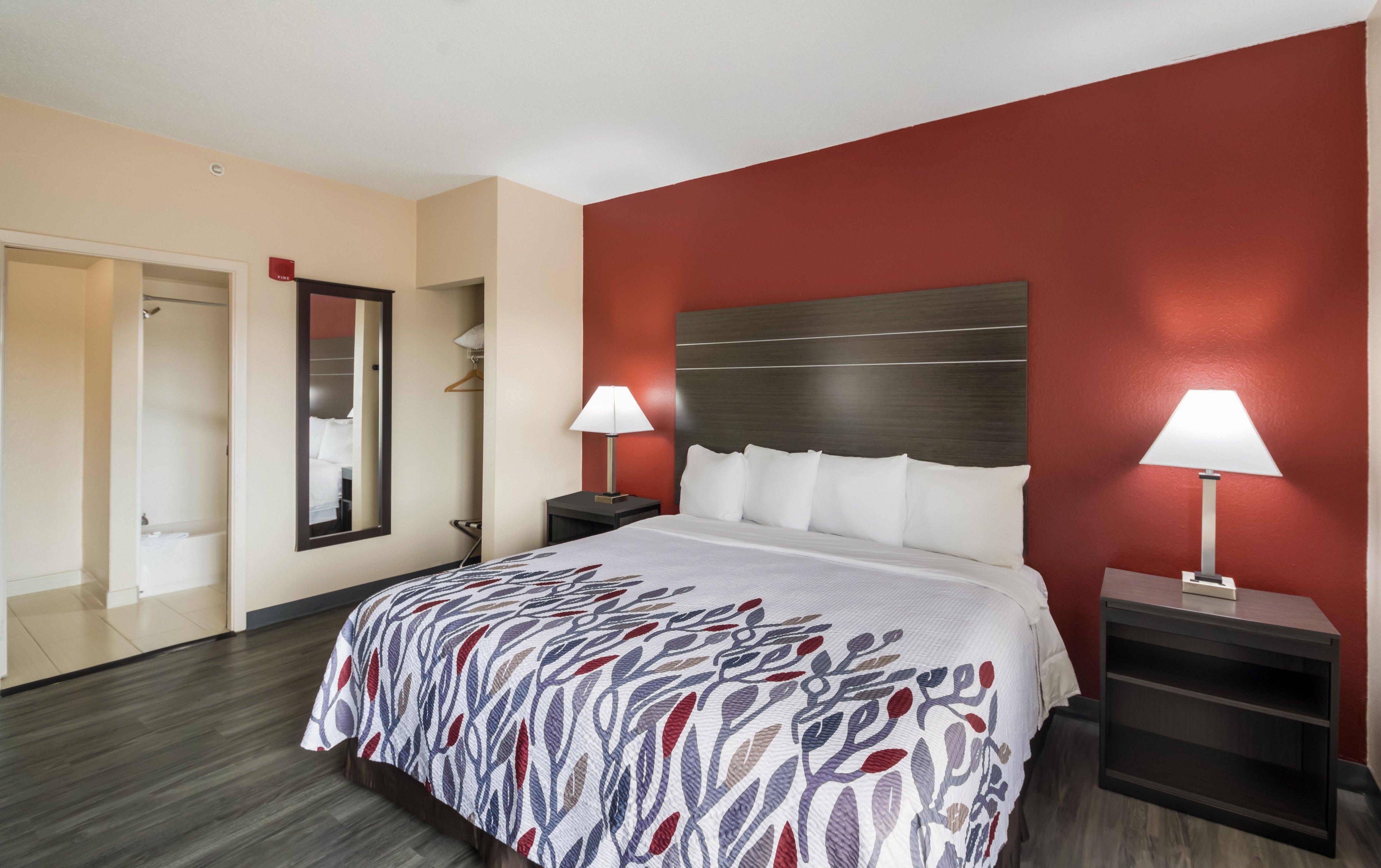 Red Roof Inn & Suites Austin East - Manor מראה חיצוני תמונה