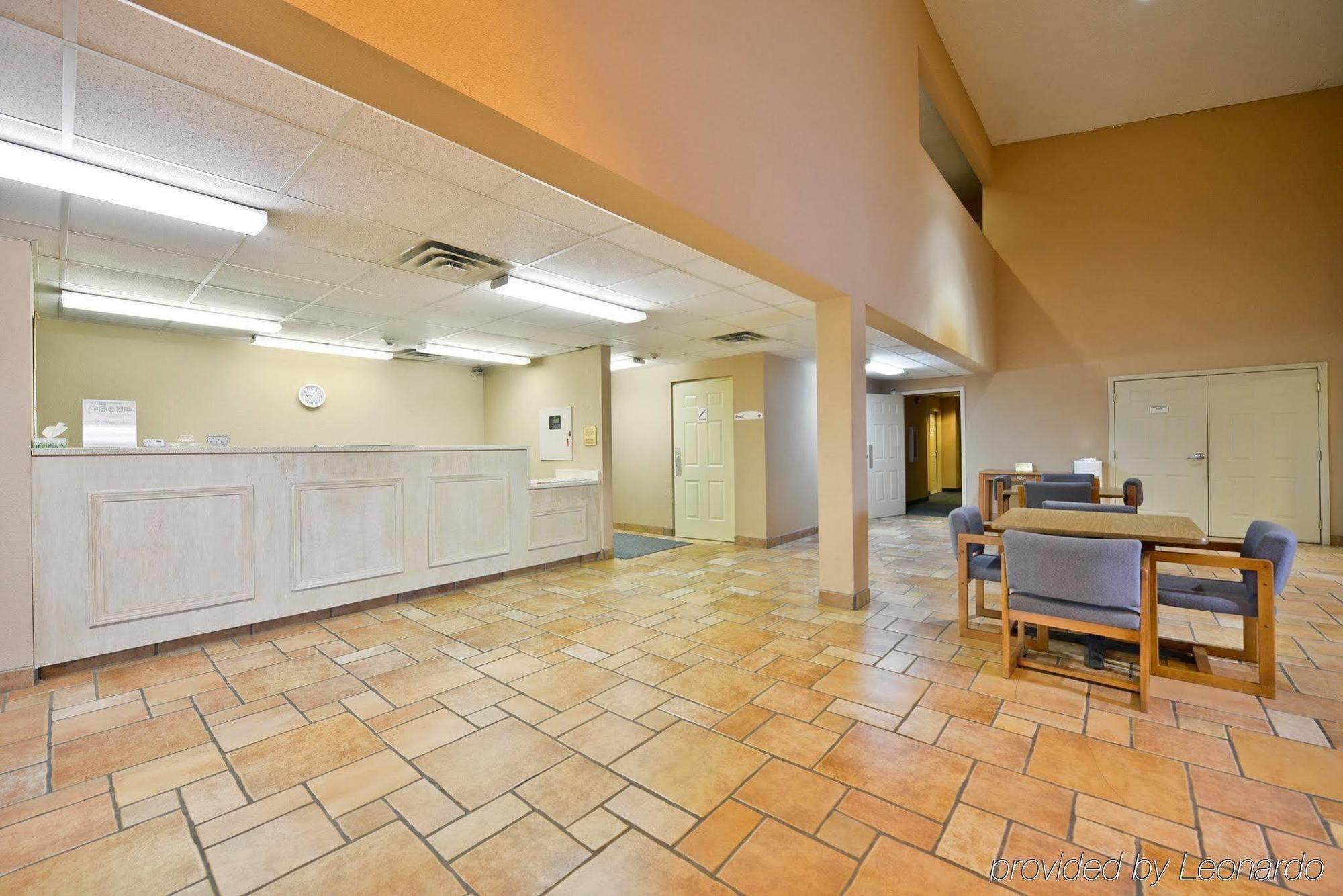 Red Roof Inn & Suites Austin East - Manor מראה פנימי תמונה